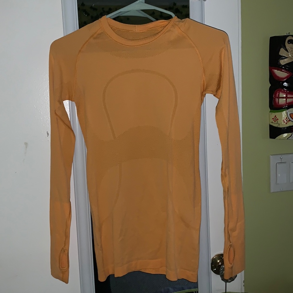 Lululemon swiftly tech long sleeve